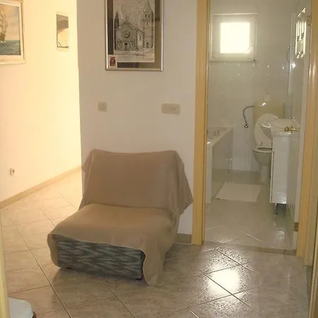 Niko Apartment Bol