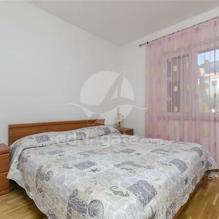 Niko Apartment Bol
