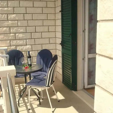 Apartment Niko *